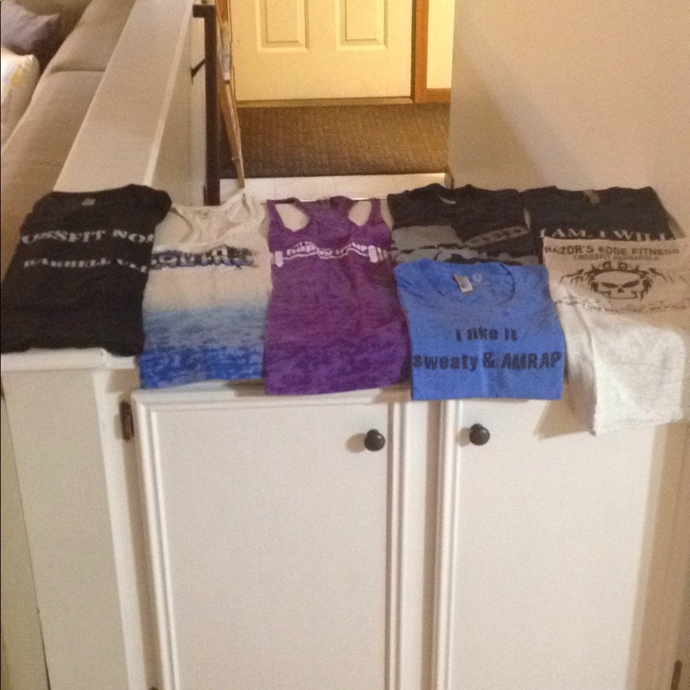 CrossFit Tees & Tanks Lot